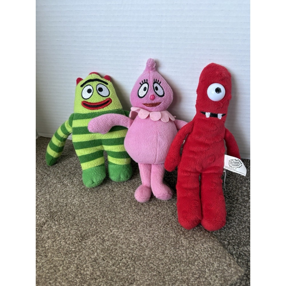 Yo Gabba Gabba 2010 Plush Lot of 3  - Foofa Brobee Muno  8-9"
